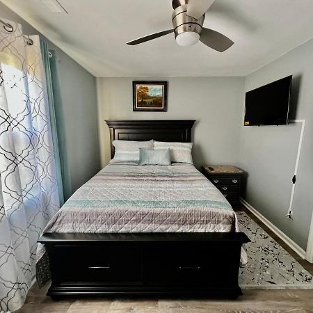 Luxury Townhome Jacksonville, Nc Buitenkant foto